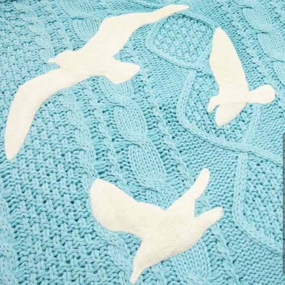 Taylor Swift 1989 Taylor’s Version Blue Cable Knit Seagull Cardigan NEW Size M/L - Picture 5 of 13